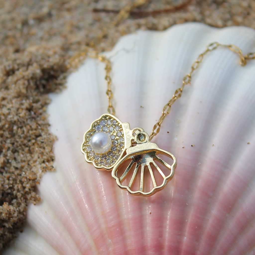 Summer Golden Seashell Pendant With Captured Pearl Necklace