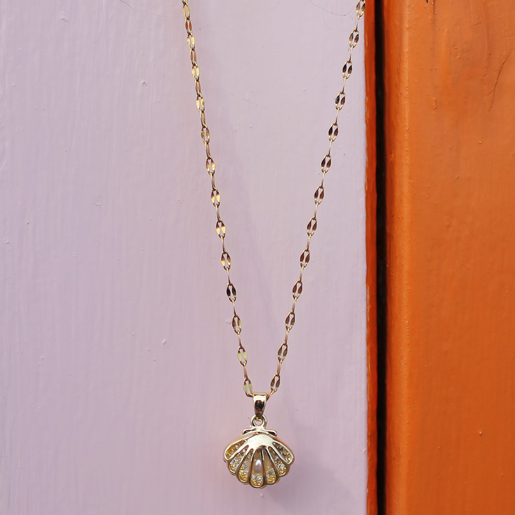 Summer Golden Seashell Pendant With Captured Pearl Necklace